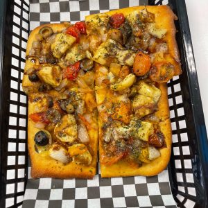 veggie flatbread veggie flatbread